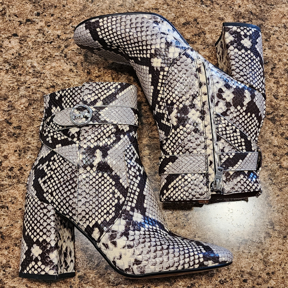 COACH "Elisa" Snakeskin-Printed Leather Heeled Boots - Black/Tan/White - Size 9 - Picture 4 of 13
